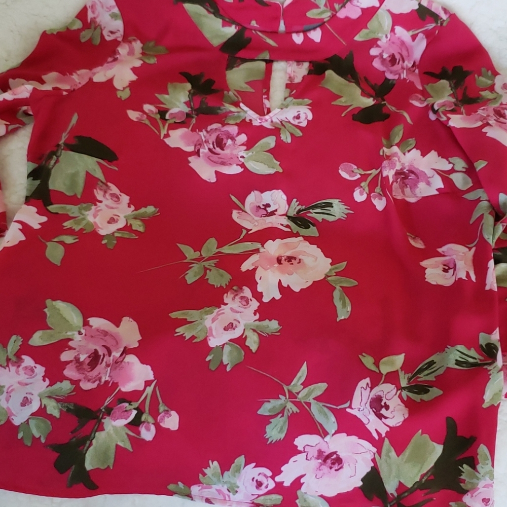 Floral top